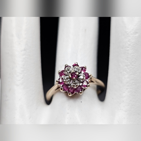 Jewelry - Vintage 14k Gold Ruby and Diamond Ring
